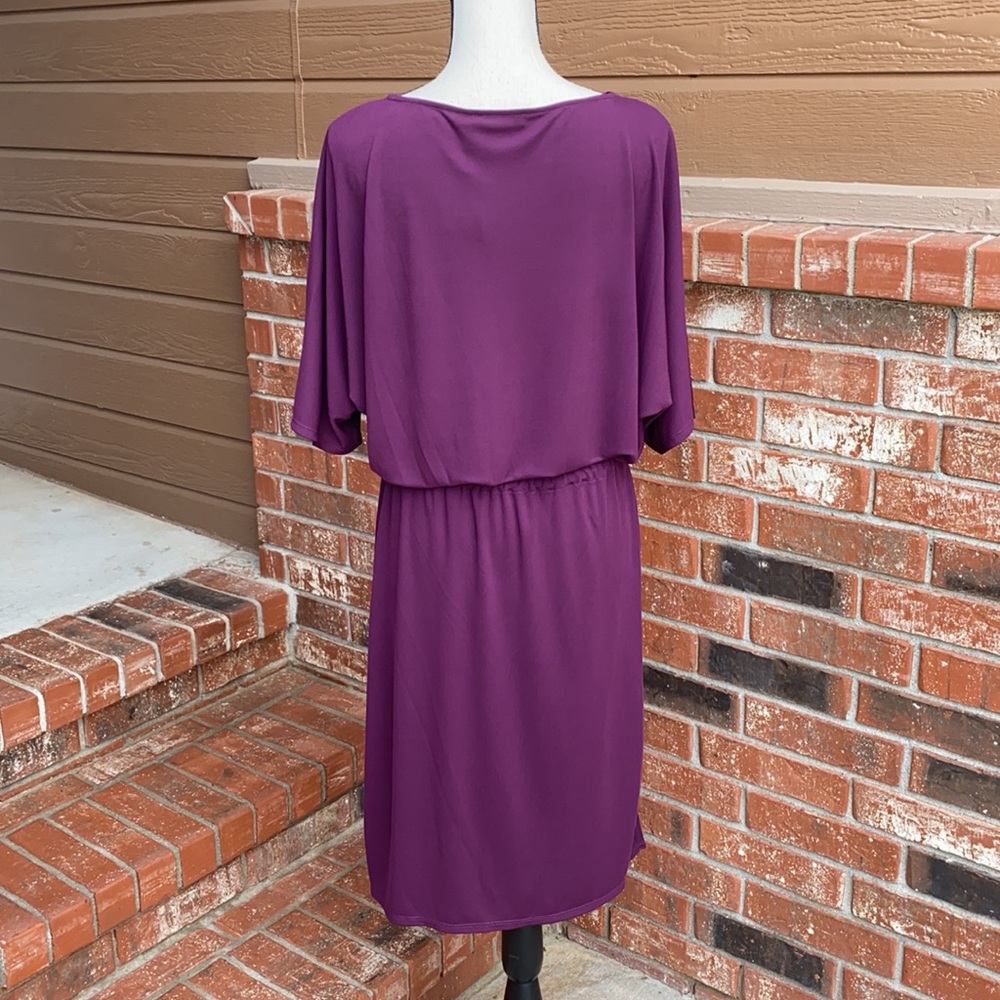 Natori Matte Jersey Blouson Midi Dress in Plum - Picture 5 of 8